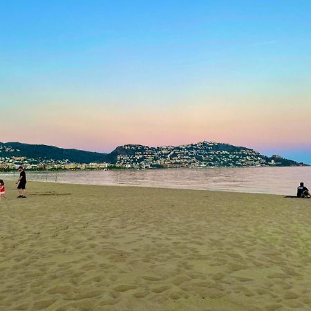 Roses Beach Zewnętrze zdjęcie